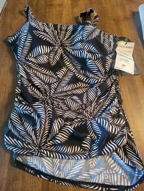 Coco Reef Black and White Leaf-Print Tankini Top